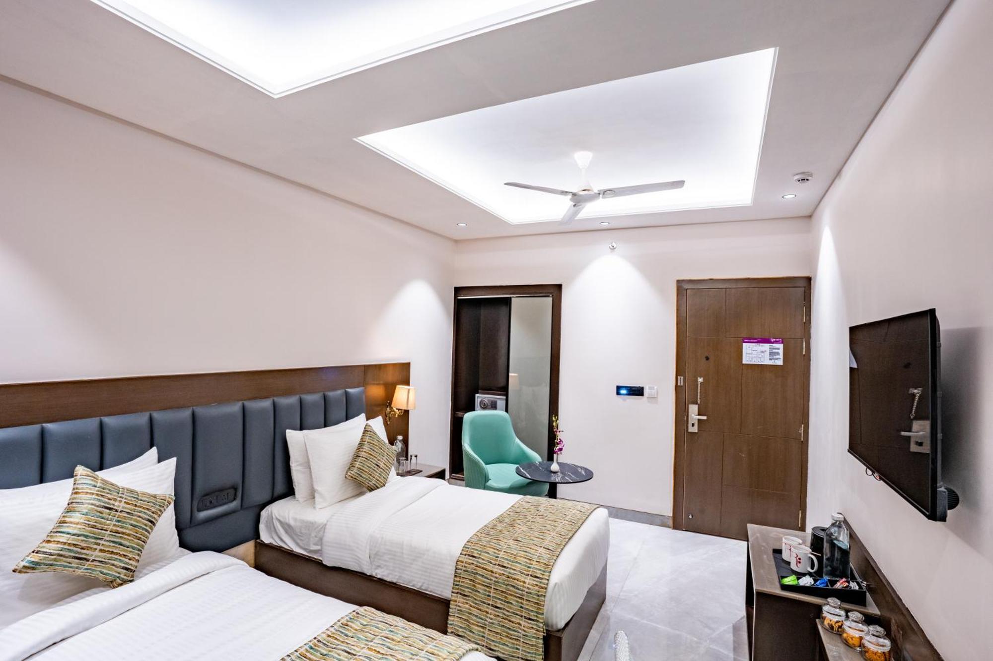 Regenta Place Raaj Agra, Tajganj Agra  Esterno foto